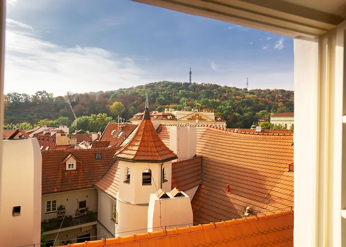 Golden Key Castle Szálloda