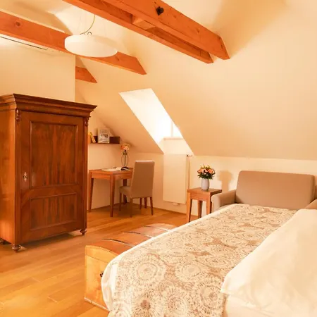 Golden Key Castle 4* Πράγα
