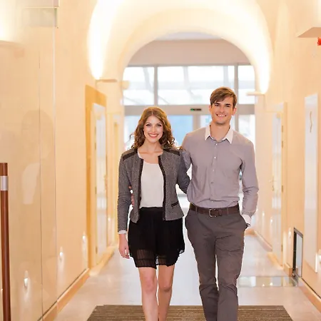 Golden Key Castle 4* Prague