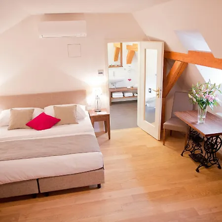 Golden Key Castle Hotel 4*