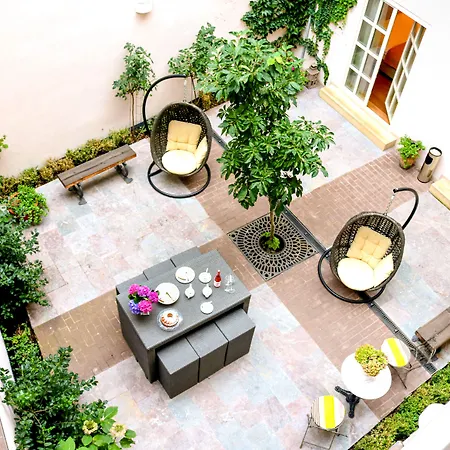 Hotel Golden Key Castle 4*