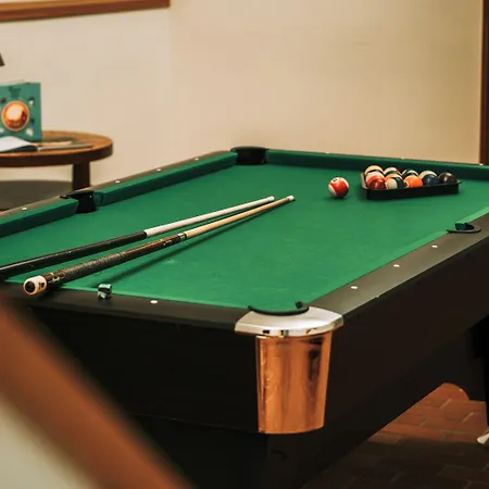 Hotel Golden Key Castle