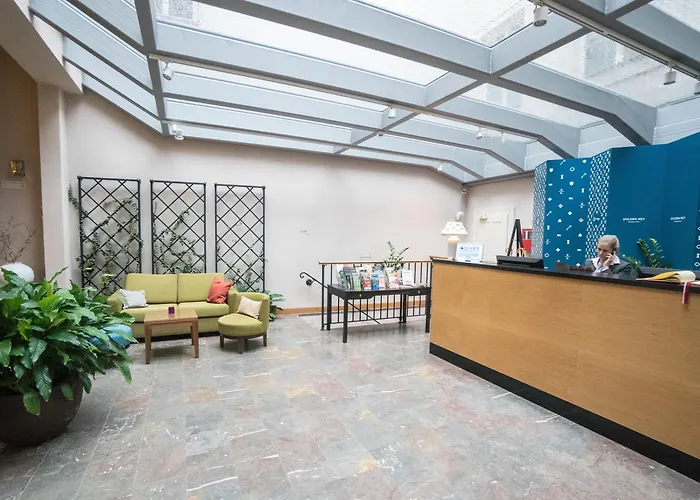 Golden Key Castle Hotel