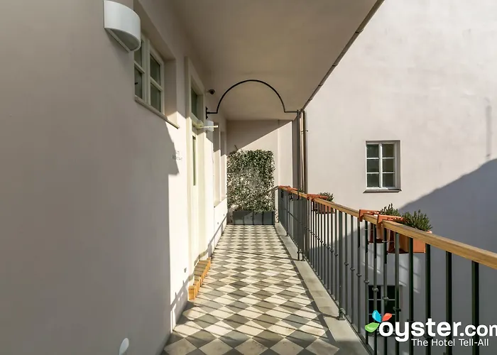 Hotel Golden Key Castle 4*