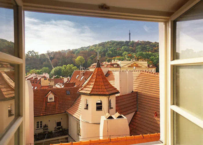 Golden Key Castle Hotel 4*