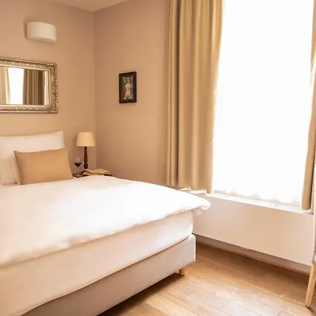 Golden Key Castle מלון 4*