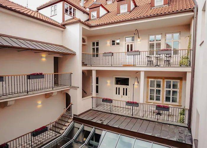 Golden Key Castle Hotel 4*