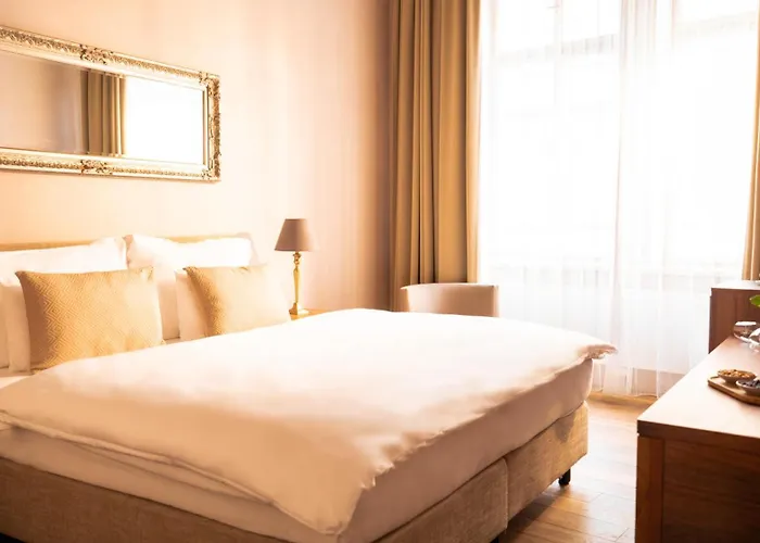 Hotell Golden Key Castle 4*