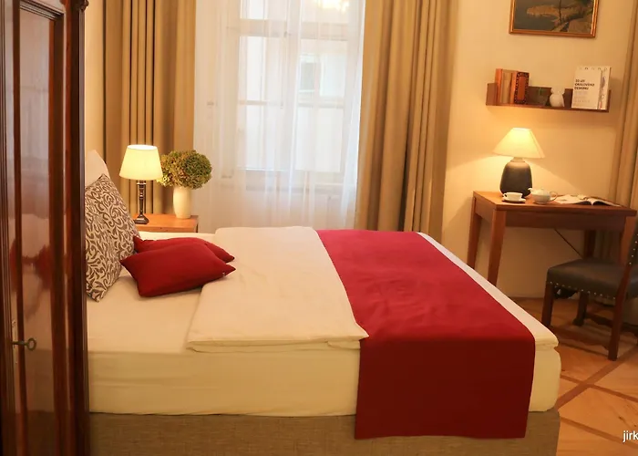 Hotell Golden Key Castle 4*