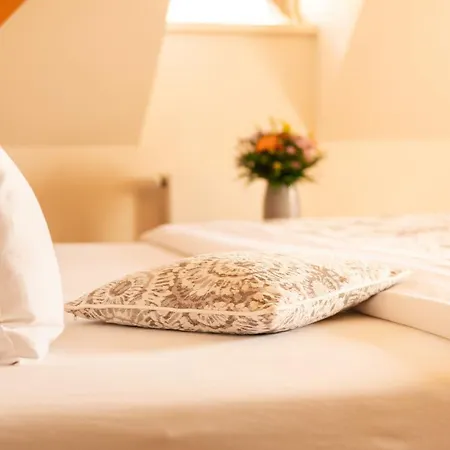 Golden Key Castle Hotell