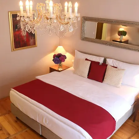Golden Key Castle Hotell Prag